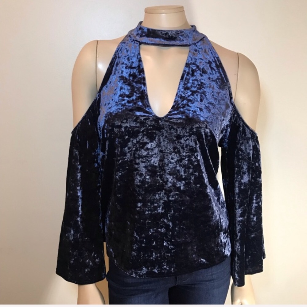 American Eagle Blue Velvet Cold shoulder Top S - Picture 2 of 5